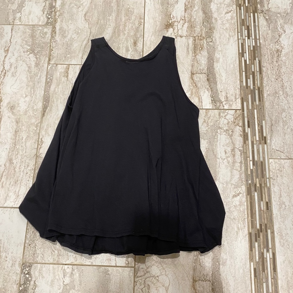 COMUNE Tank - Picture 8 of 13
